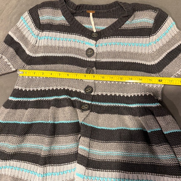 Free People size Medium sweater - Picture 6 of 8